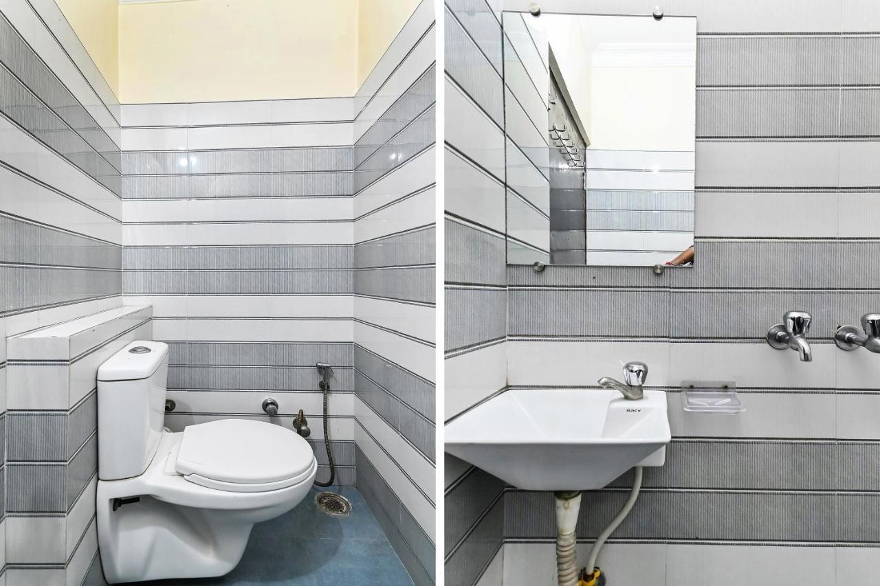Oyo 49672 Hotel Galaxy Moradabad Esterno foto